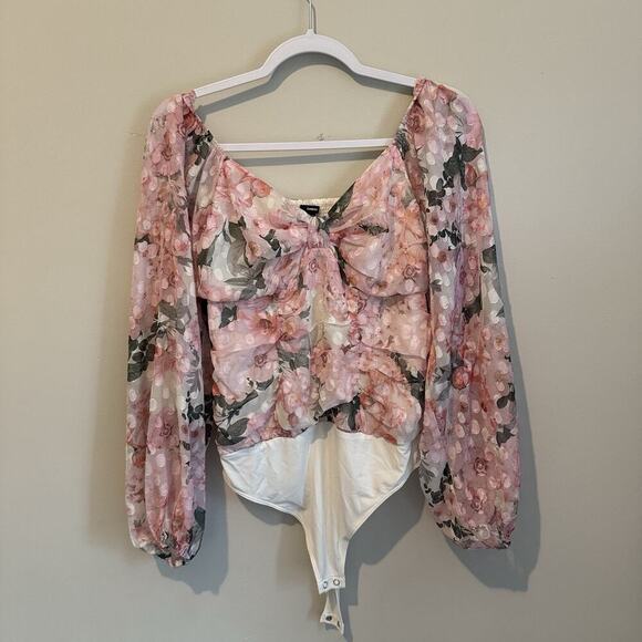 EXPRESS Floral Dot Sweetheart Neckline Thong BODYSUIT Size Medium 1877 - Picture 7 of 7